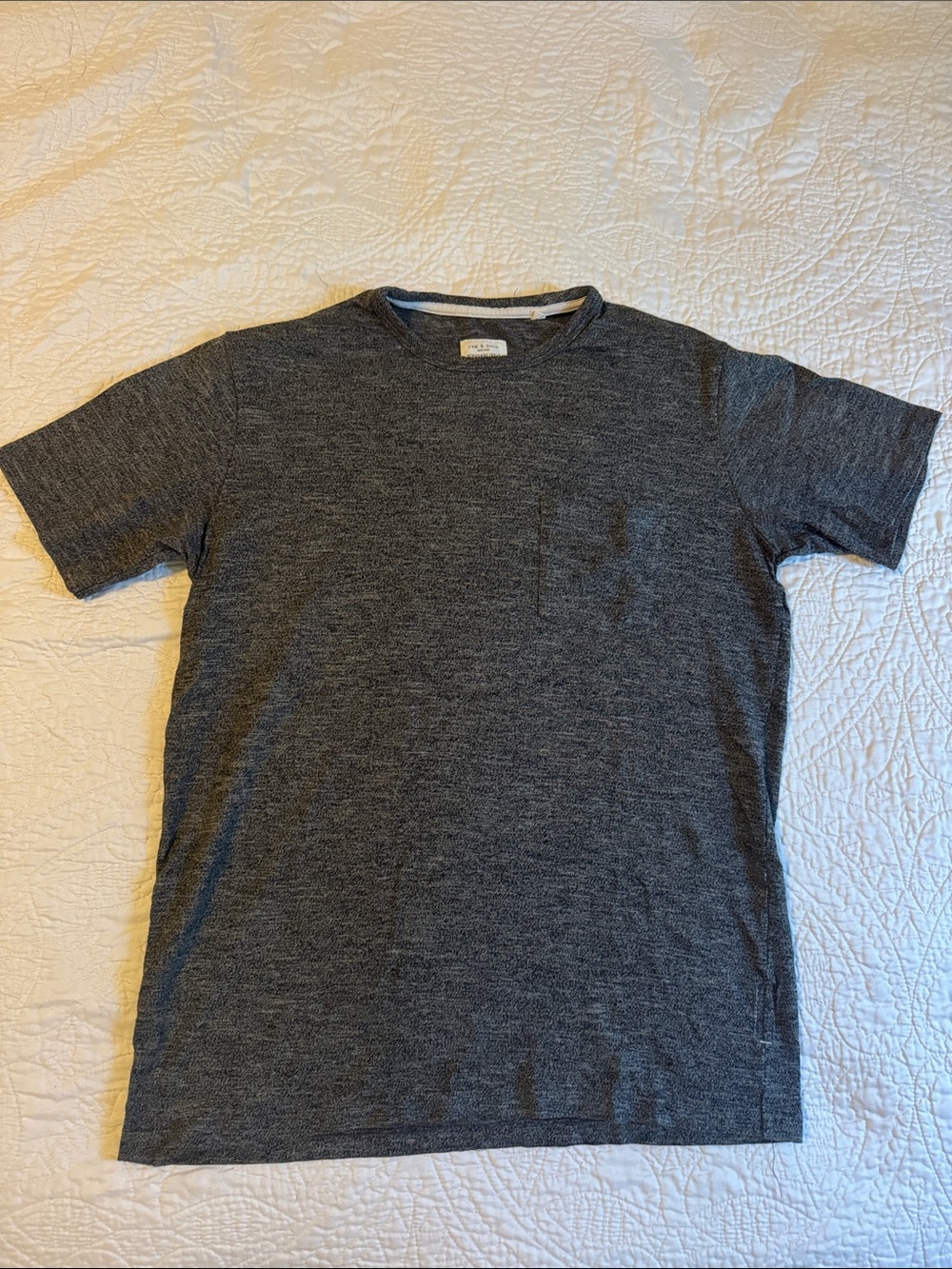 rag & bone Men's Heather Charcoal Pocket Tee - Dark Gray